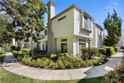 23622 Wakefield Court #69 Photo