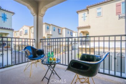 18292 Iris Lane Photo