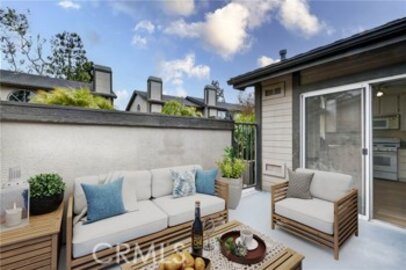 Marvelous Sea Ridge Condominium Located at 2175 Pacific Avenue #F4 was Just Sold