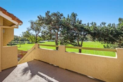 89 Alberti Aisle Photo