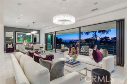 Beautiful Newly Listed Granville Condominium Located at 1139 Granville