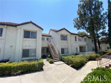 This Spectacular Villa Martinique Condominium, Located at 732 Eastshore #77, is Back on the Market