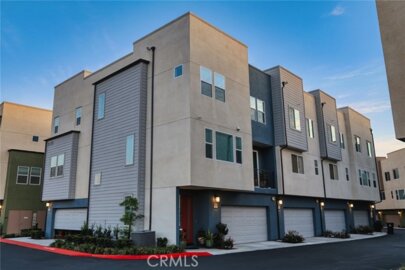 1649 W Lincoln #105 Photo