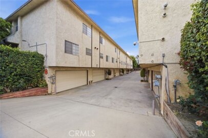 8927 Cedros Avenue #8 Photo