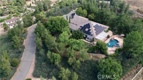 42300 Cee Cee Road Photo