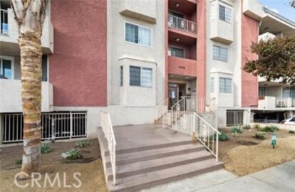 Marvelous Newly Listed Golden Palms Condominium Located at 4705 Kester Avenue #209