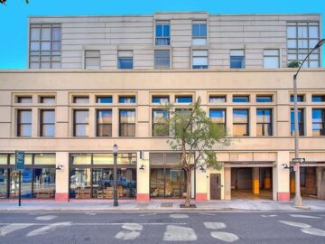 35 N Raymond Avenue #211 Photo