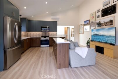 1651 Park #B Photo