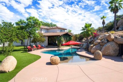 42179 Calle Paramo Photo