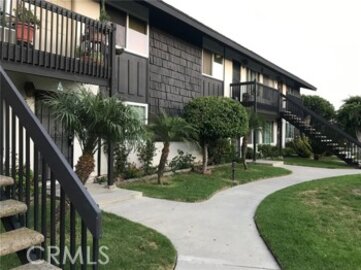 Impressive Newly Listed Edgewood Park Condominium Located at 7100 Cerritos #85
