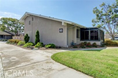 Splendid Huntington Landmark Condominium Located at 8565 Larkhall Circle #802C was Just Sold