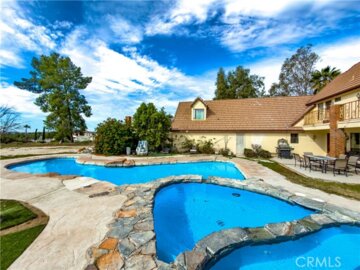 42200 Calle Barbona Photo