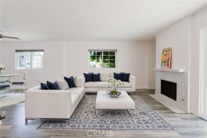 18643 Burbank #7 Photo