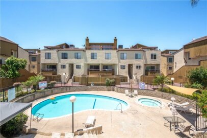 1022 S Marengo #5 Photo