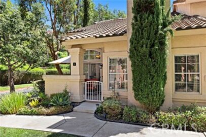 Terrific Newly Listed Seacliff Court Condominium Located at 1 Nightingale Drive
