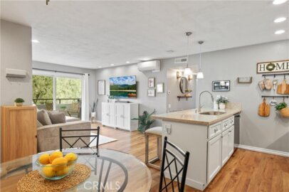 21931 Rimhurst #124-K Photo