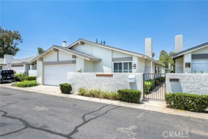 6831 Foxborough Court Photo