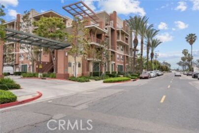 Gorgeous Lotus Walk Condominium Located at 12842 Palm Street #301 was Just Sold