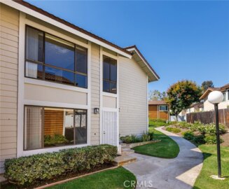 25885 Trabuco Road #206 Photo