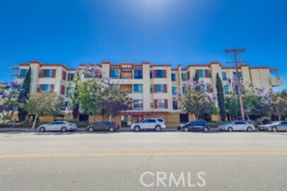 Gorgeous Laurel Bliss Condominium Located at 6938 Laurel Canyon Boulevard #101 was Just Sold