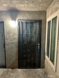 2455 West Acacia Avenue Photo