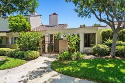 Fabulous Newly Listed Villas at RSJ Condominium Located at 4 Navarre #126