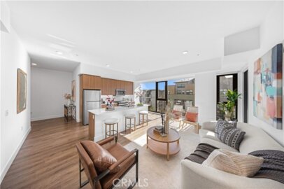 709 E Walnut Street #417 Photo