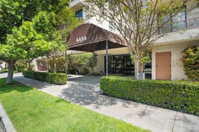 This Delightful 4454 Ventura Canyon Ave Condominium, Located at 4454 Ventura Canyon Avenue #304, is Back on the Market