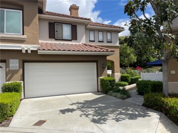 214 Valley View Photo