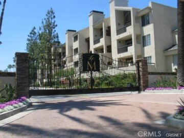 5520 Owensmouth Avenue #313 Photo