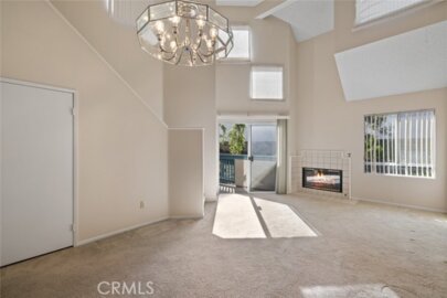 1445 Brett #301 Photo