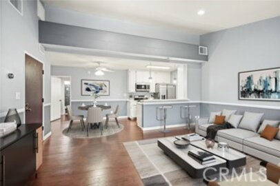 Marvelous Newly Listed Lindley Park Plaza Condominium Located at 5500 Lindley #209