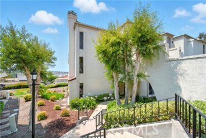 Delightful Mallorca Condos Condominium Located at 27762 Arta #2 was Just Sold