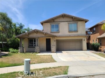 Impressive Newly Listed Sycamore Creek Single Family Residence Located at 11318 Chinaberry Street
