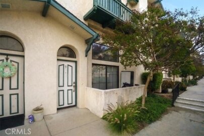 14325 Foothill #9 Photo