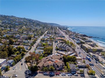 247 Calliope Street Photo