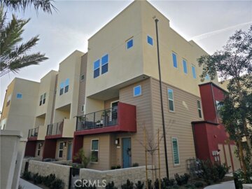 1651 W Lincoln Avenue #105 Photo