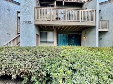 Stunning Newly Listed Lakeside Condominium Located at 10580 N Lakeside Drive #E