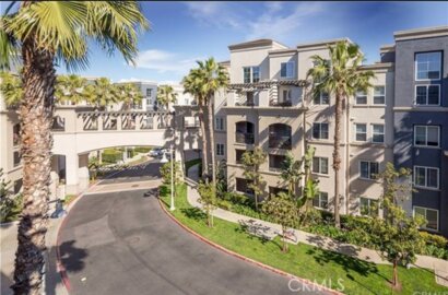 1404 Scholarship Photo