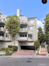 1450 Brett #301 Photo