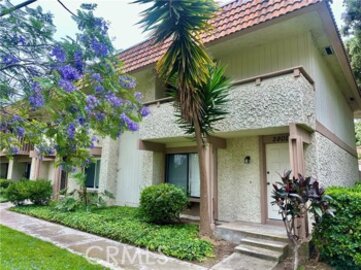Elegant Newly Listed Tanglewood Condominium Located at 2802 Via Diego
