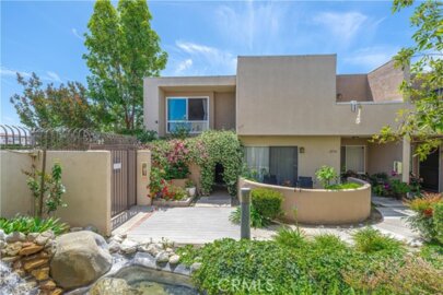 10732 Knott Photo