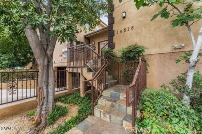 14618 Gilmore Street #16 Photo