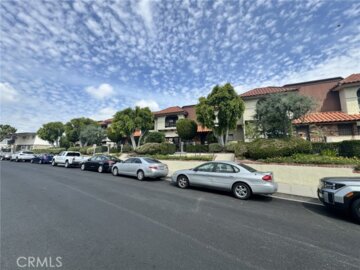 1719 Rogers Place #33H Photo