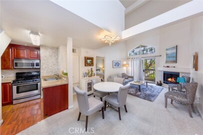 5515 Canoga Avenue #305 Photo