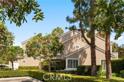 Beautiful Woodbridge Cove Condominium Located at 26 Lakefront #76 was Just Sold