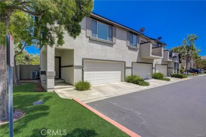 3329 E Metcalf Circle #B Photo