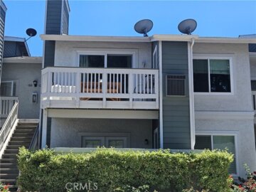 12042 Sylvan #12 Photo