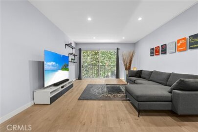 1045 N Kings Road #107 Photo
