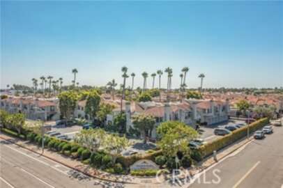 Stunning Tiara De La Pacifica Condominium Located at 4772 Tiara Drive #203 was Just Sold